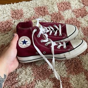 Converse Chuck Taylor All Star Hi Sneaker - Maroon